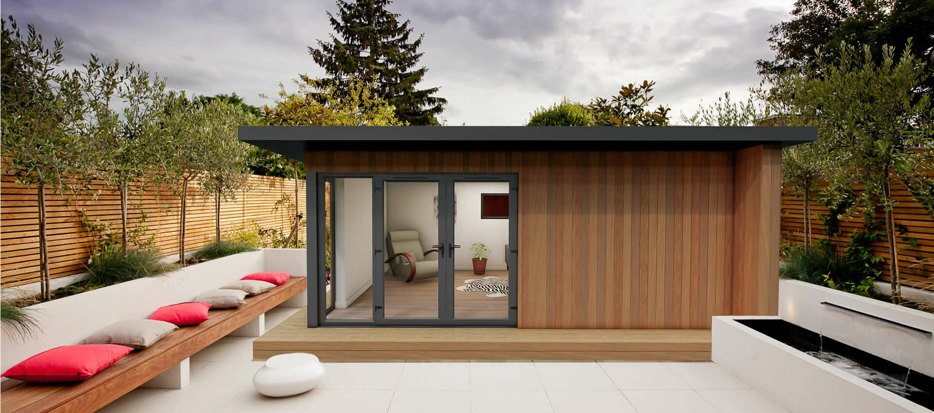 Diplomat Garden Room